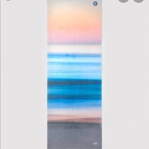 eQua Manduka yoga mat